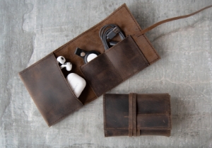 Enya Travel & Tech Kit Roll