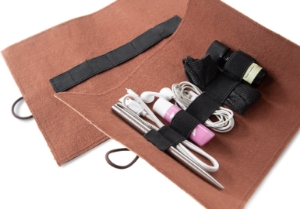 Bark Travel & Tech Kit Roll